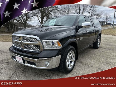 Used 2018 RAM 1500 Laramie w/ Convenience Group image 1