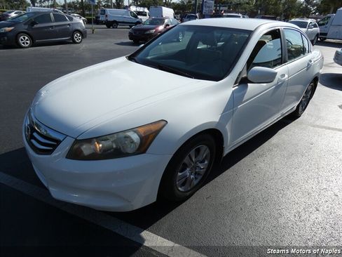 Used 2012 Honda Accord SE image 3