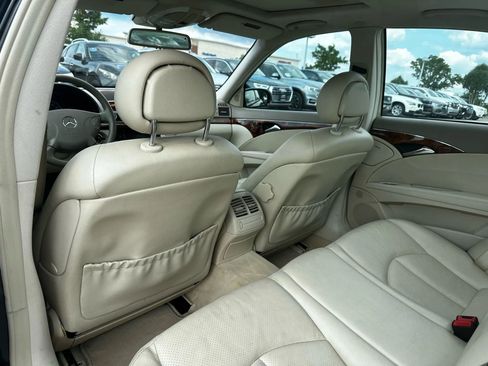 Used 2003 Mercedes-Benz E 320 Sedan image 30