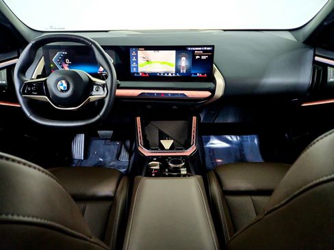 Used 2025 BMW X3 xDrive30i w/ Convenience Package image 17