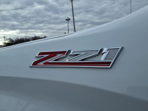 Used 2020 Chevrolet Silverado 1500 LT w/ All-Star Edition image 2