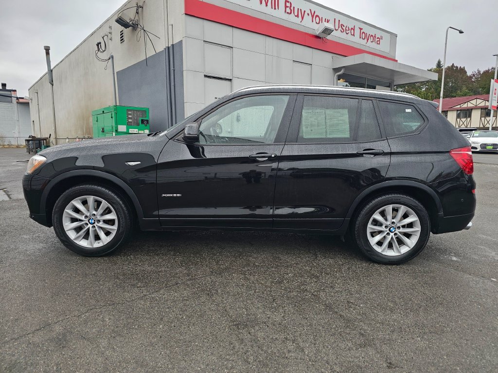 Used 2017 BMW X3 xDrive28i AWD/4WD image 4