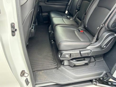 Used 2025 Honda Odyssey Sport-L image 46