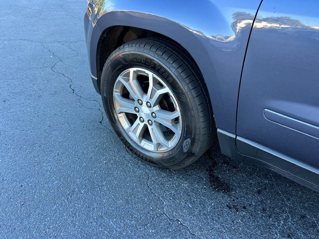 Used 2013 GMC Acadia SLT FWD image 18