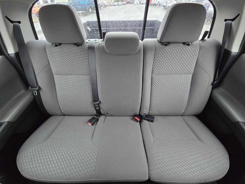 Used 2021 Toyota Tacoma SR5 image 17