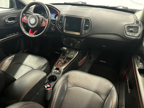 Used 2017 Jeep Compass Trailhawk w/ Leather Interior Group AWD/4WD image 49