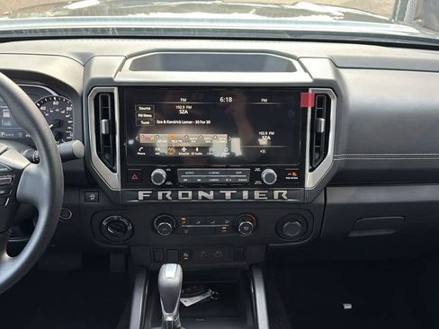 New 2025 Nissan Frontier SV image 21