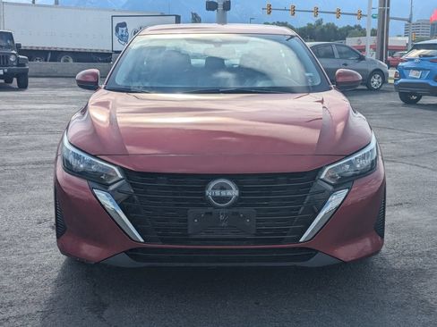 Used 2024 Nissan Sentra SV FWD image 10