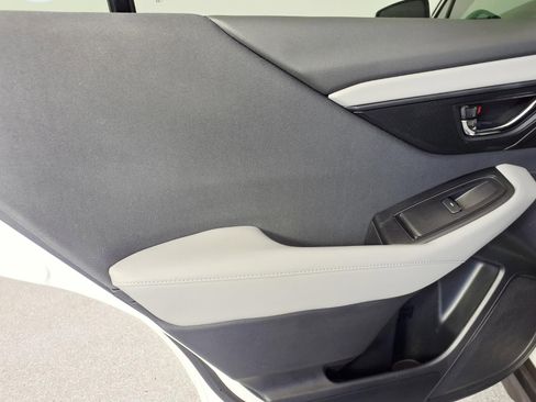 Used 2022 Subaru Outback Premium image 11