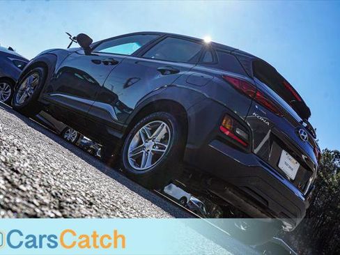 Used 2021 Hyundai Kona SE image 5