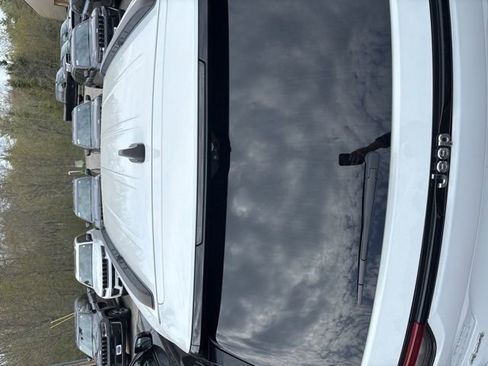 Used 2022 Jeep Grand Cherokee Limited w/ Luxury Tech Group II AWD/4WD image 21