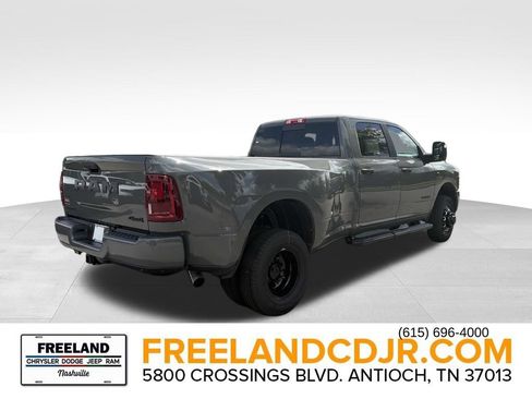 New 2026 RAM 3500 Big Horn AWD/4WD image 3
