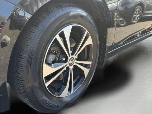 Used 2023 Nissan Sentra SV FWD image 30