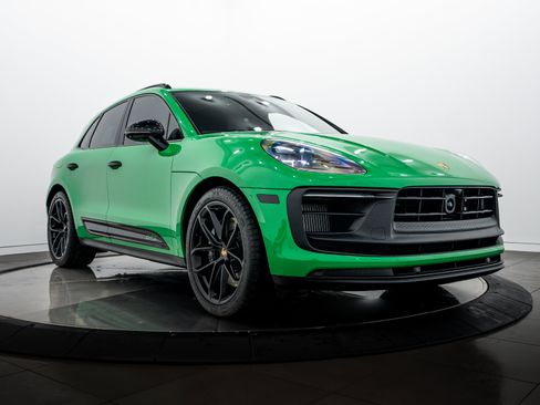 Certified 2023 Porsche Macan GTS AWD/4WD image 9