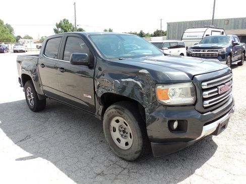 Used 2016 GMC Canyon SLE w/ All Terrain Adventure Package AWD/4WD image 7