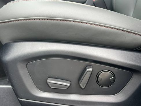 New 2026 Ford Explorer Active w/ Active Comfort Package AWD/4WD image 11
