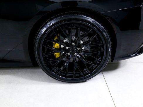 Used 2018 Ferrari GTC4Lusso T image 30
