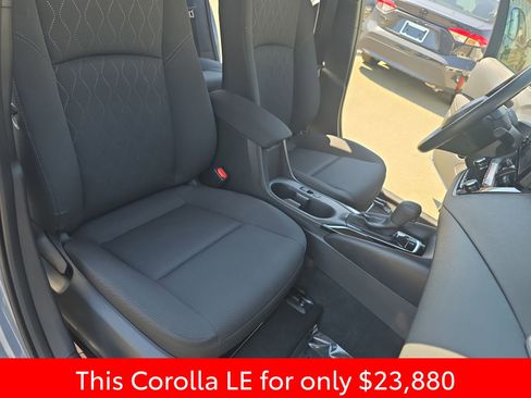 Used 2026 Toyota Corolla LE FWD image 16