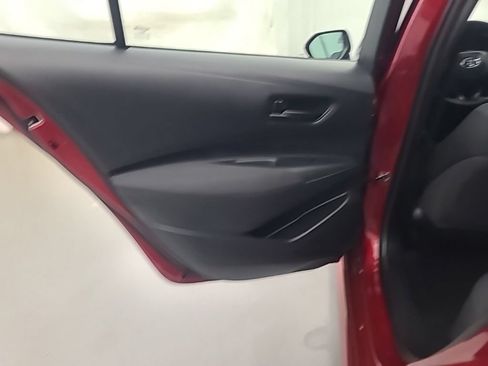 Used 2025 Toyota Corolla LE FWD image 20