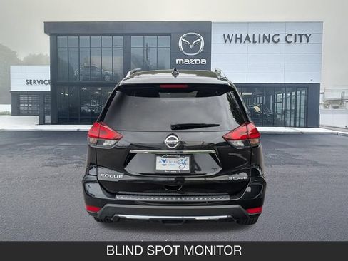Used 2018 Nissan Rogue SL w/ Premium Package AWD/4WD image 7
