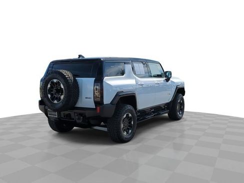 Used 2024 GMC Hummer EV 2X w/ Extreme Off-Road Package AWD/4WD image 8