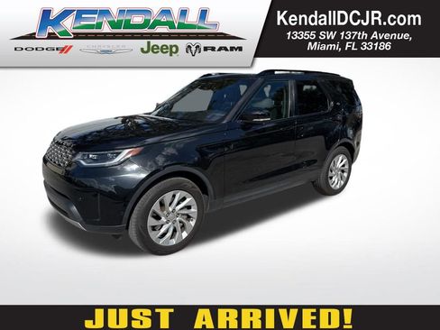 Used 2021 Land Rover Discovery S image 1