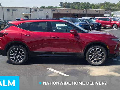 Used 2025 Chevrolet Blazer RS FWD image 5