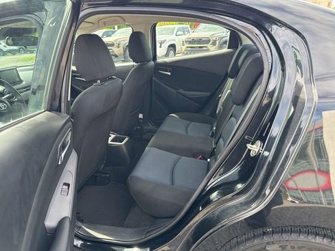 Used 2017 Toyota Yaris iA FWD image 8