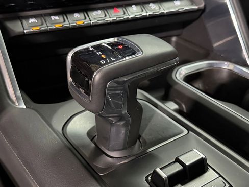 Used 2023 GMC Sierra 1500 Denali w/ Technology Package image 15