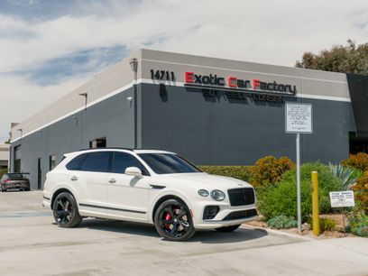 Used 2023 Bentley Bentayga
