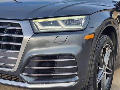 Used 2018 Audi SQ5 Premium Plus w/ Navigation Package image 10