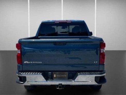 Used 2024 Chevrolet Silverado 1500 LT RWD image 8