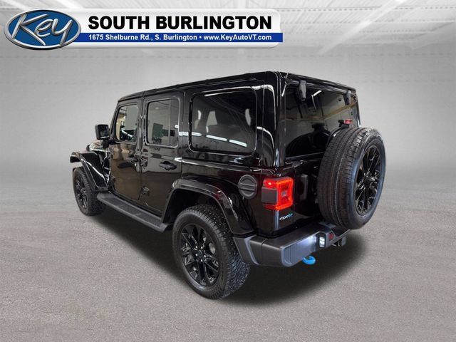 Used 2024 Jeep Wrangler Unlimited Sahara AWD/4WD image 5