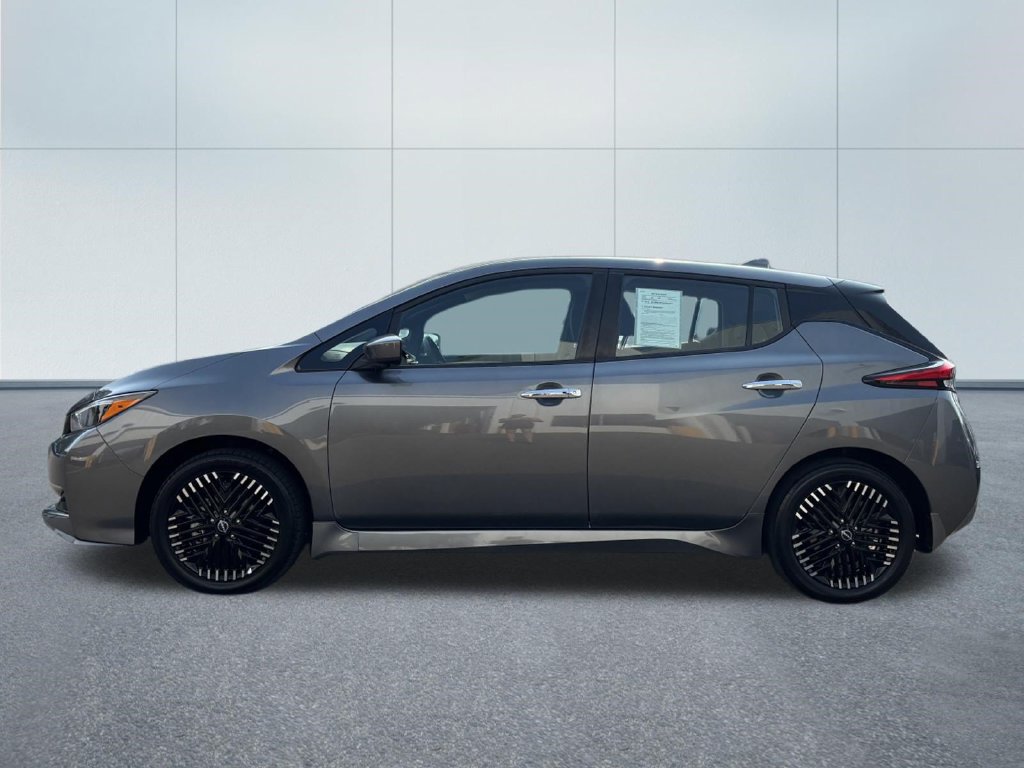 Used 2025 Nissan Leaf SV Plus FWD image 4
