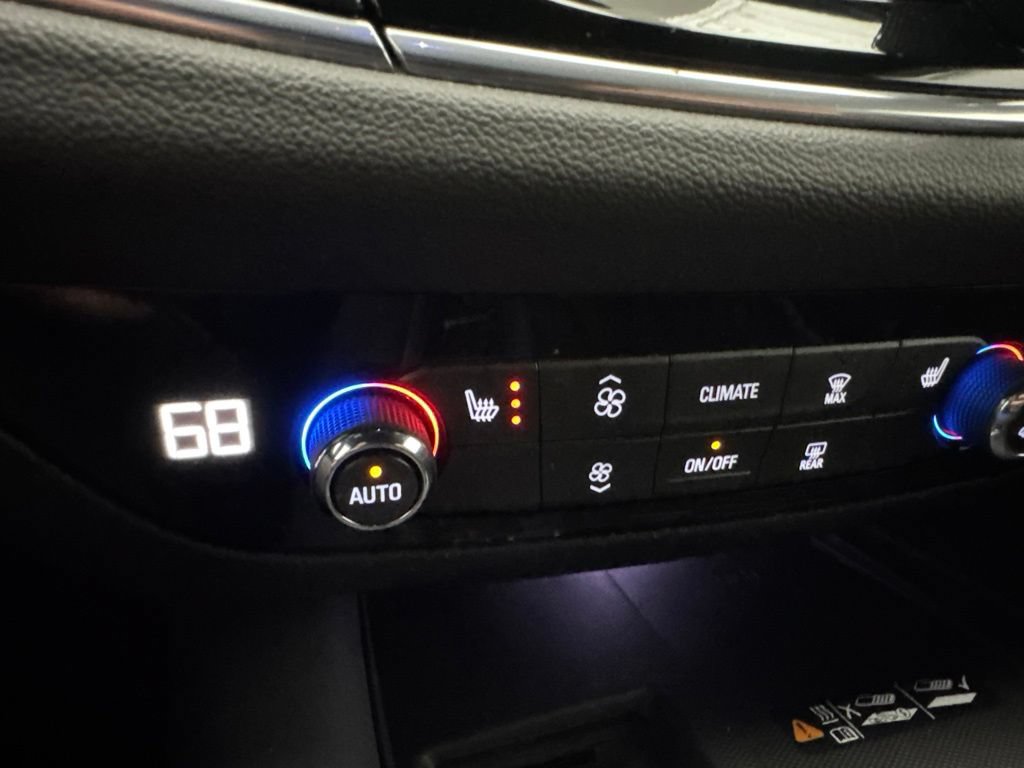 Used 2024 Buick Enclave Essence w/ Sport Touring Edition FWD image 43