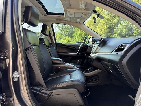 Used 2018 Dodge Journey GT AWD/4WD image 20