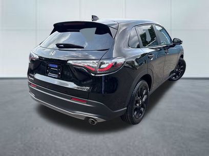 Used 2025 Honda HR-V Sport
