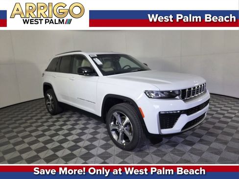 New 2026 Jeep Grand Cherokee Limited RWD image 1