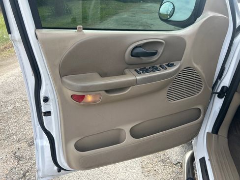 Used 2001 Ford F150 Lariat image 7