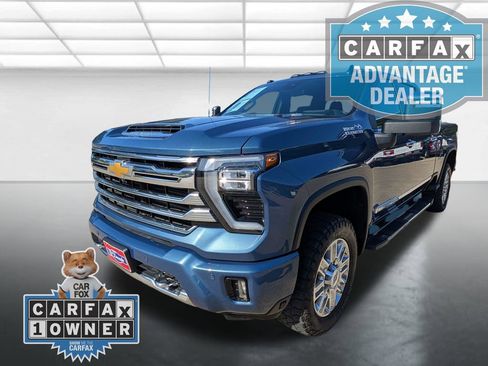 Used 2024 Chevrolet Silverado 2500 High Country w/ High Country Premium Package AWD/4WD image 32