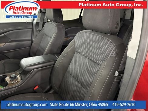 Used 2023 GMC Acadia SLE w/ Driver Convenience Package image 25