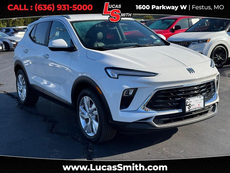 Used 2025 Buick Encore GX Preferred FWD image 1