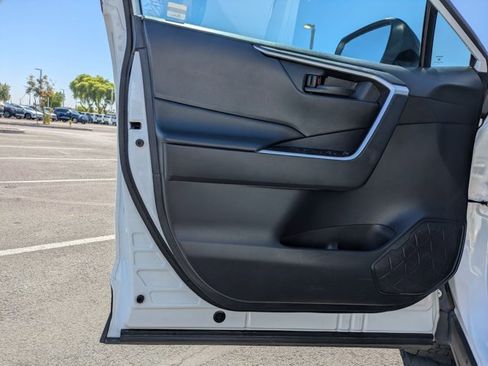 Used 2020 Toyota RAV4 LE w/ All Weather Liner Package image 10