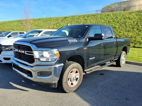 Used 2021 RAM 3500 Big Horn image 12