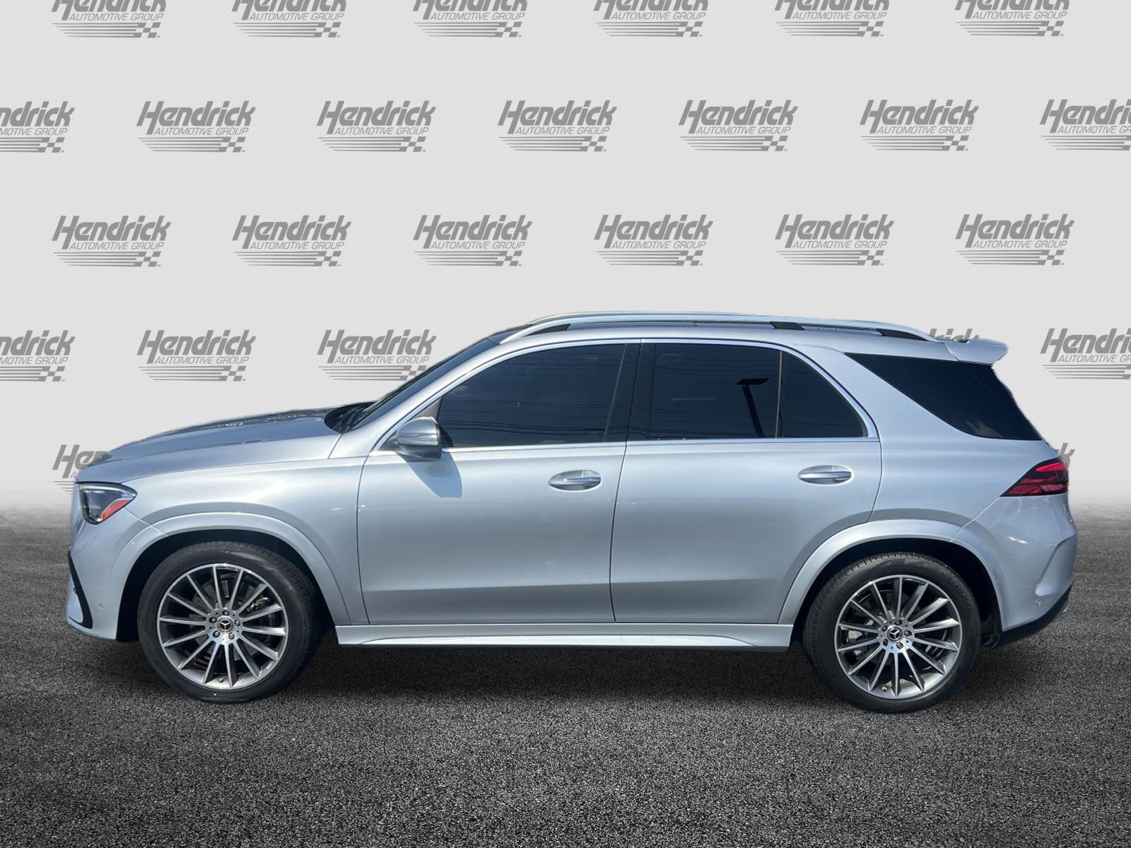 Used 2024 Mercedes-Benz GLE 450 4MATIC image 7