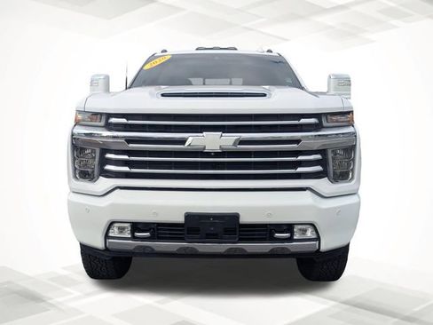 Used 2020 Chevrolet Silverado 2500 High Country w/ Z71 Off-Road Package image 9
