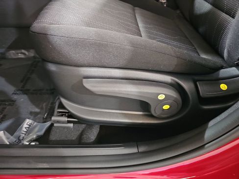 New 2026 Hyundai Venue SE FWD image 27