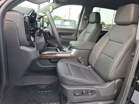 New 2026 Chevrolet Silverado 2500 LT w/ Trail Boss Package AWD/4WD image 6