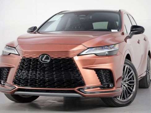 Used 2023 Lexus RX 500h F Sport w/ Accessory Package (2T) image 3