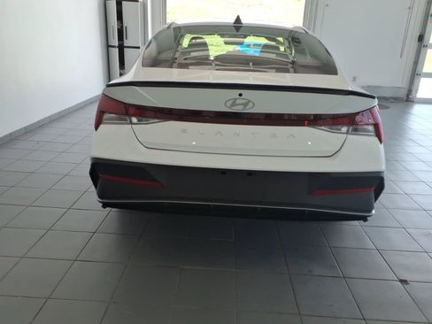 Certified 2025 Hyundai Elantra Sport w/ Cargo Package FWD image 6